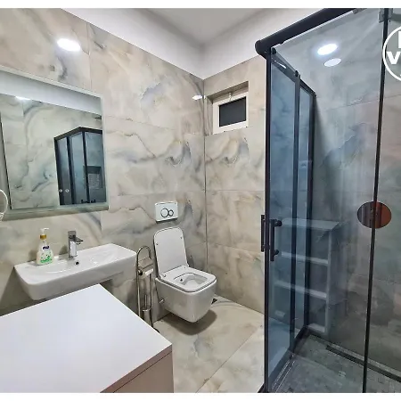 Hk- Is A Family-run Designed To Welcome Like Friends Located In The Heart Of Kruje,it Offers Comfort,peace,and Privacy To Make Feel Right At Enjoy Free Public Parking, Taxi Service,local Guides And A Traditional Breakfast Inclu 3*