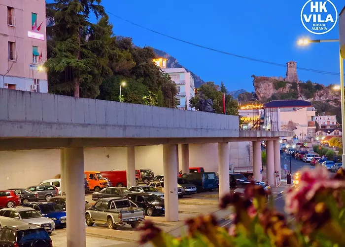 ベッド・アンド・ブレックファスト Hk 3*