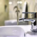 Hk Alojamento de Acomodação e Pequeno-almoço 3*