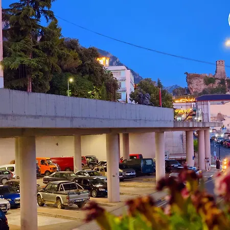 Bed & Breakfast Hk 3*