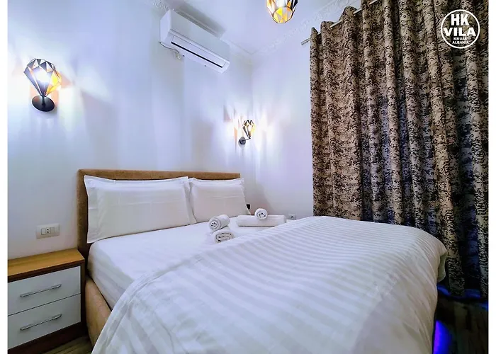 Hk Bed & Breakfast 3*