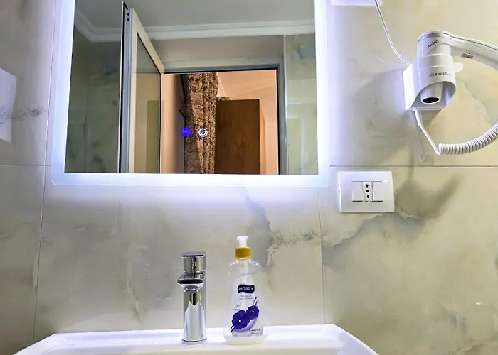 Bed & Breakfast Hk 3*